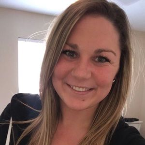 Meet your Posher, Adriana